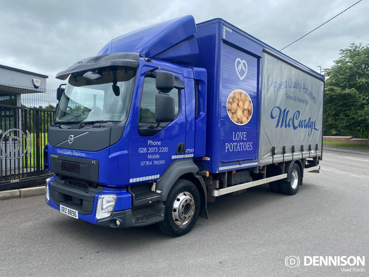 Volvo FL250 4x2 Curtainsider (2022)