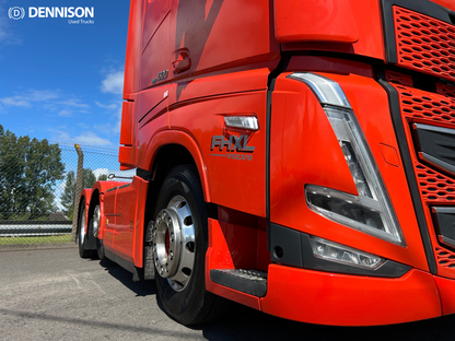Volvo FH460 Globetrotter XL (2021) Choice of Two Available