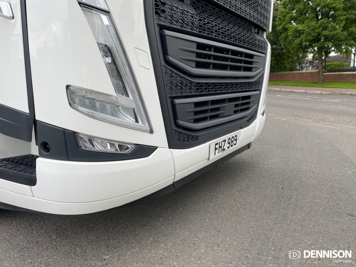 Volvo FH500 Globetrotter XL (2023)