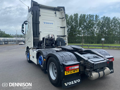 Volvo FH500 Globetrotter 6x2 (2022)