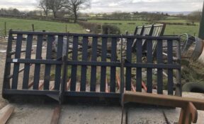 MONEYCARRIE ENG. 10FT SILAGE FORK